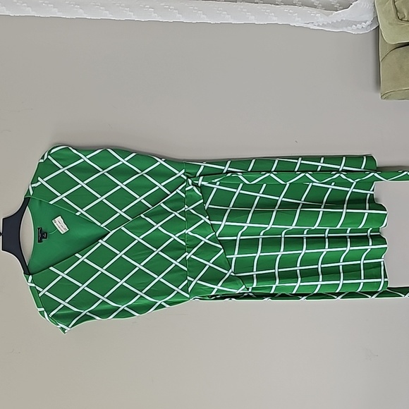 Ann Taylor Fit Flare Business Casual Polyester green Dress - Picture 3 of 13